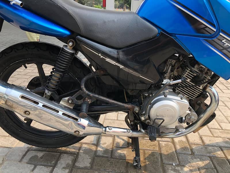 Yamaha YBR 125 2016 4