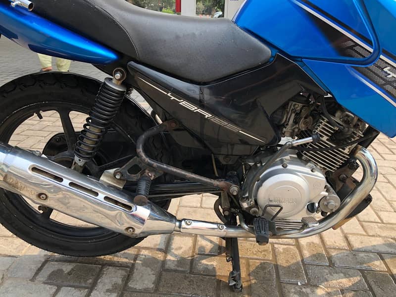 Yamaha YBR 125 2016 5