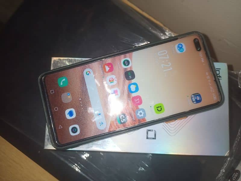 INFINIX ZERO 8 WITH BOX 8/128 FOR SELL 5