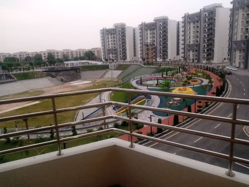 10 Marla 3 Bed Flat For Sale In Askari 11- D, Lahore 1