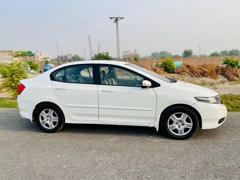 Honda City IVTEC 2017 4