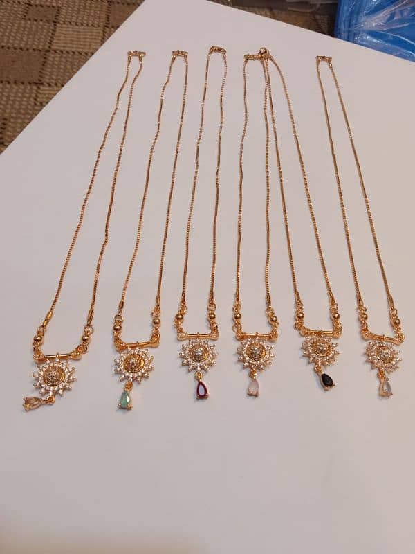 0ne Karet Necklaces Chains 1