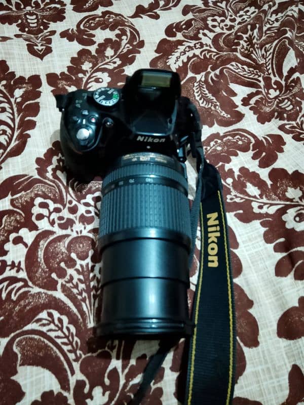 dslr5200 plus 18-140mm lense argent for sale 2