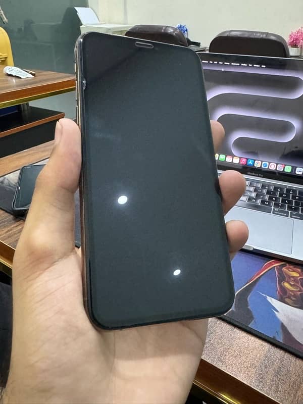 iPhone Xs Pta Approved 64GB 10/10 9