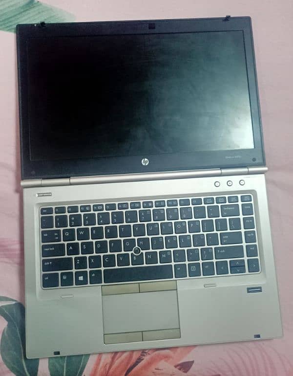 HP elitebook 8570p 2