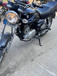 Suzuki GS150 2023 model scratchless