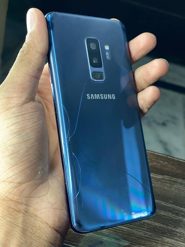 I AM SALING SAMSUNG S9plus official approved duial sim 6