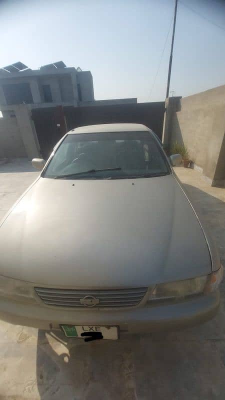 Nissan Sunny 1998 4