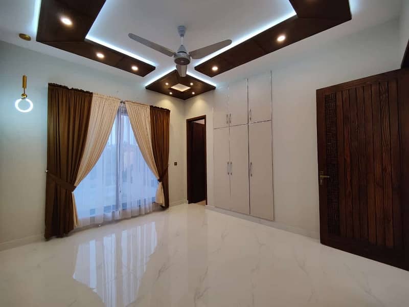 10 Marla brand new luxury house for sale 10