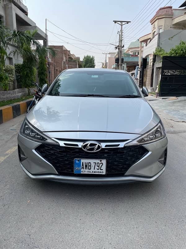 Hyundai Elantra 2021 3