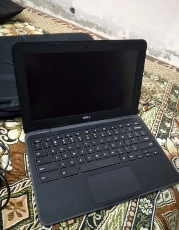 Dell 3180 Chromebook 0