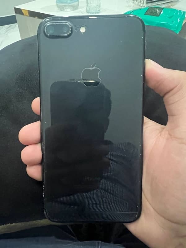 Iphone 7 plus 32 gb pta official 1