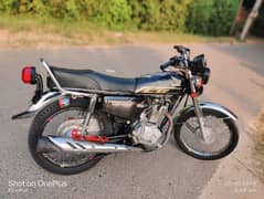 Honda CG-125S Color Black