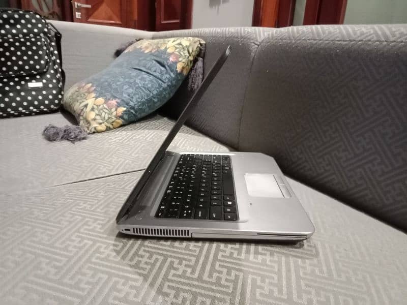 HP ProBook 640 G2 core i5 6th gen good condition 2