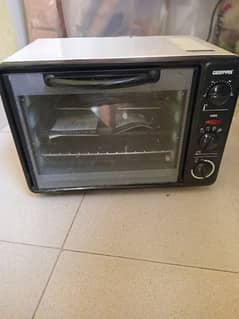 microwave ovan