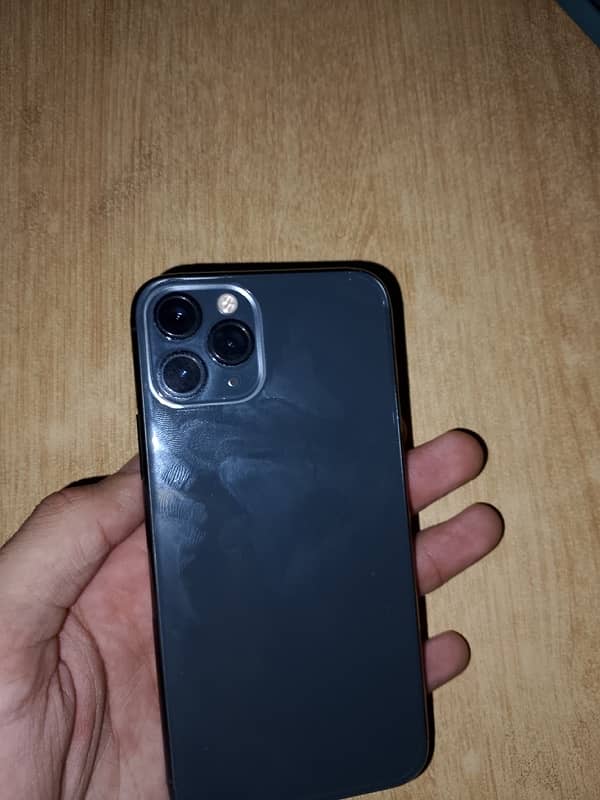 Iphone 11 pro (Non Pta) physical sim slot 4