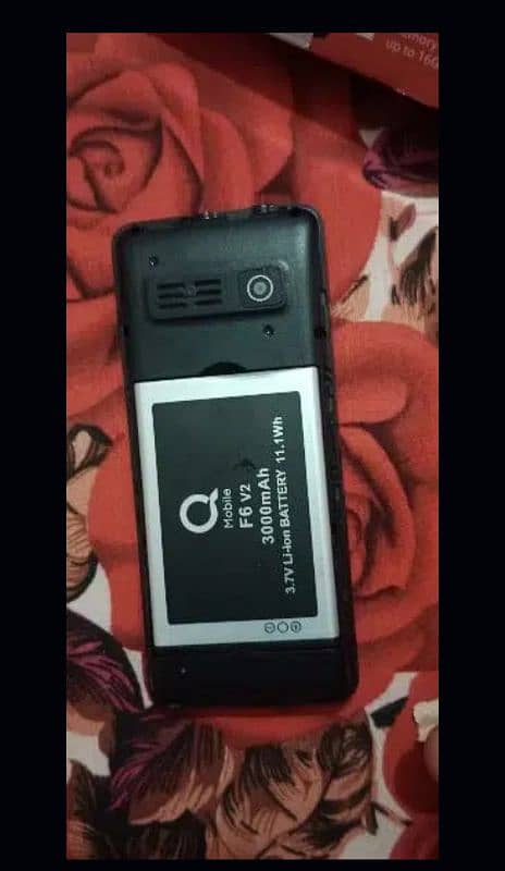 q mobile f6 for sale 4