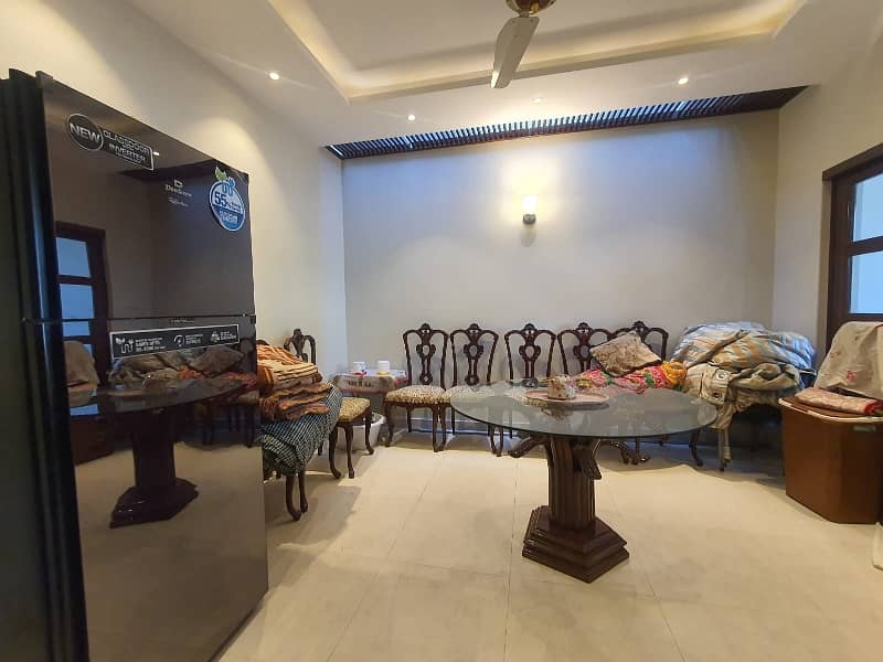 11 marla slightly used design house 4bed house for sale in dha phase 6 D block 0