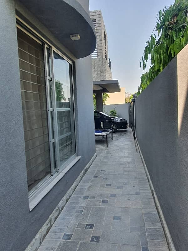 11 marla slightly used design house 4bed house for sale in dha phase 6 D block 13