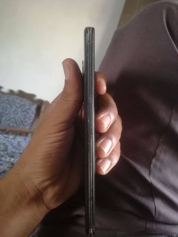 Aquos zere 2 non pta 8gb 256 gb 3