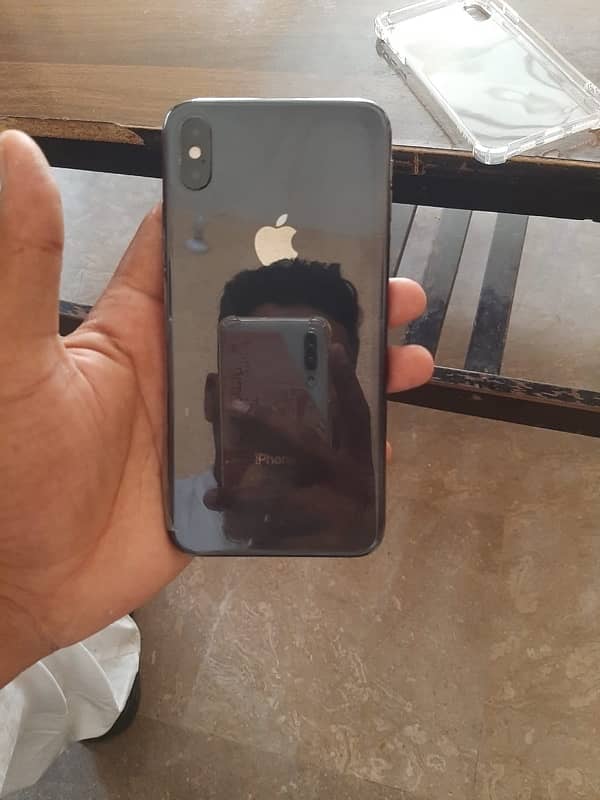 iphone XS MAX 64 gb NON PTA factory unlock 8