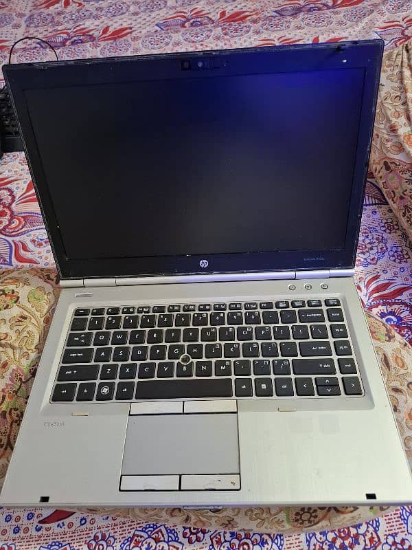 HP EliteBook 8460p core i5 5