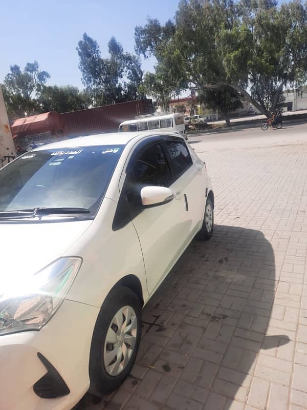 Toyota Vitz 2018 3