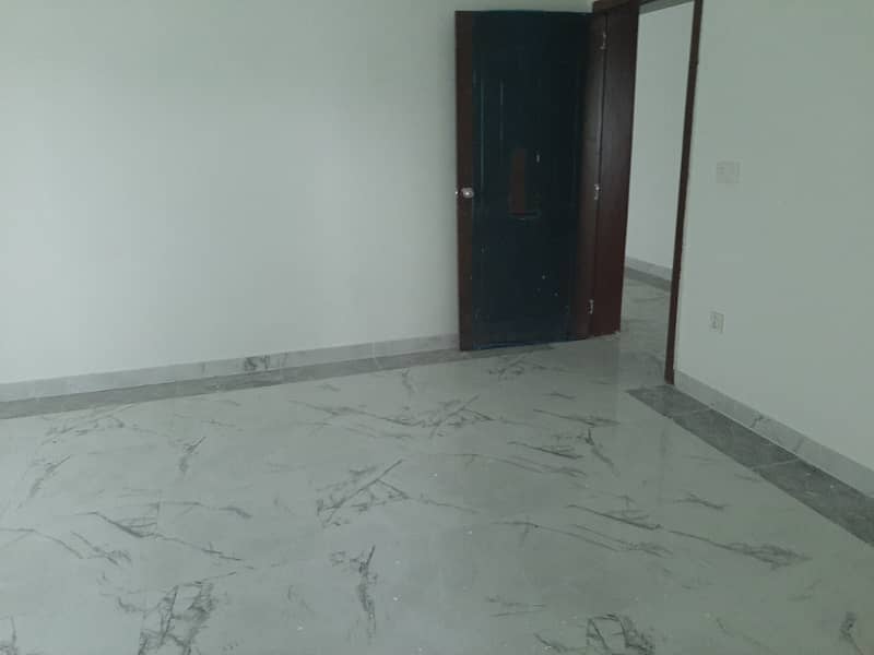 One Kanal House Of Paf Falcon Complex Near Kalma Chowk And Gulberg Iii Lahore Available For Rent 22