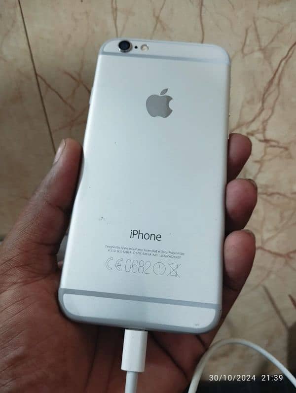 iphone 6 64gb pta approved only phone 1