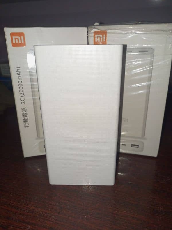 MI Power Bank 20000mAH 2