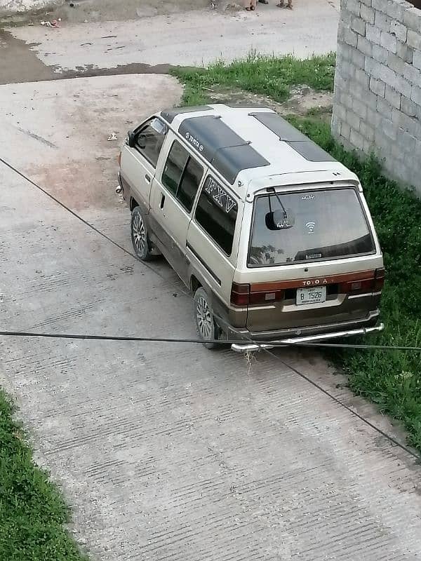 toyota liteace van 03028940722 1