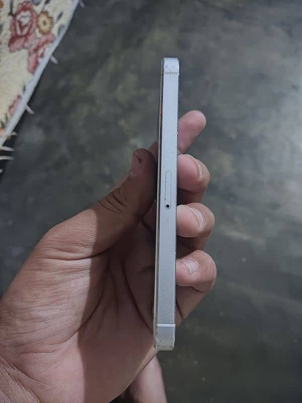 IPHONE 5S PTA APPROVED 3