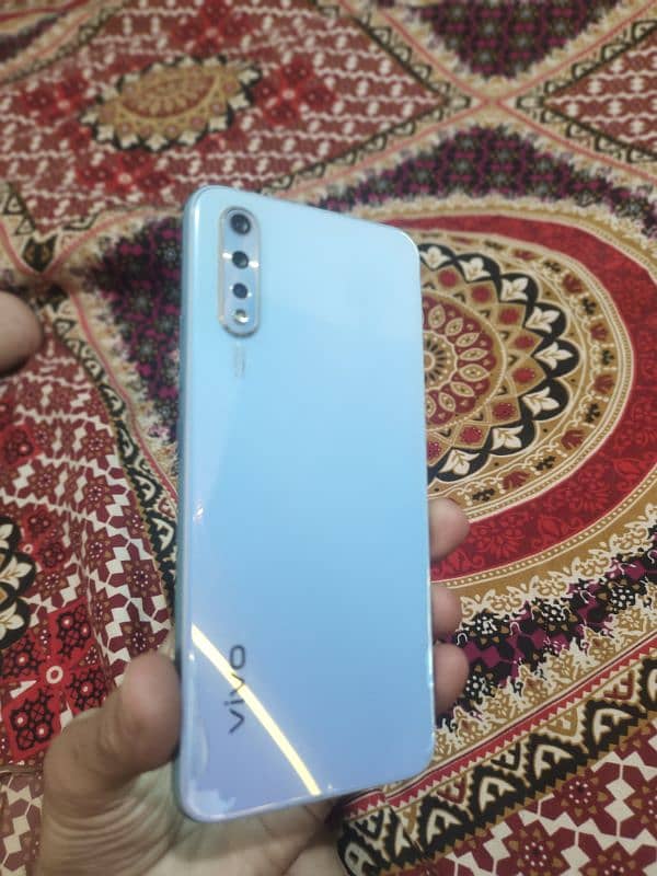 Vivo S1 3