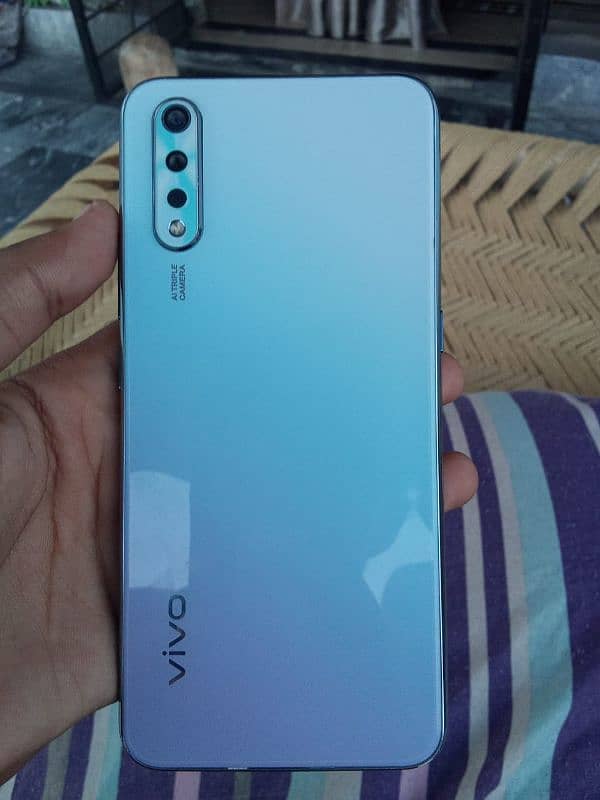 Vivo S1 5