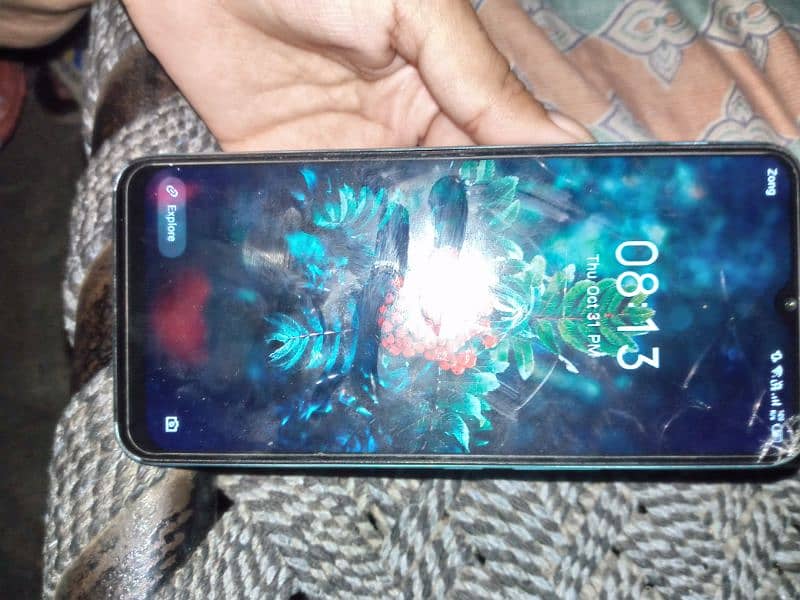 Infinix hot 10i 4