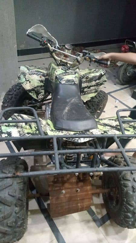 A atv is a good condition 4