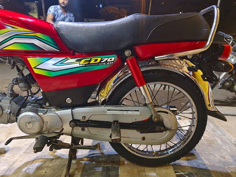 honda cd 70 RED 2023 1