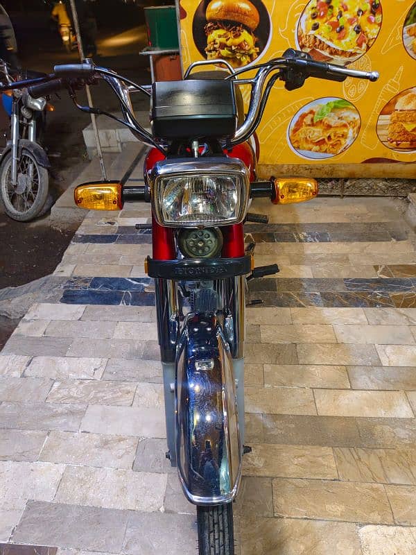 honda cd 70 RED 2023 11