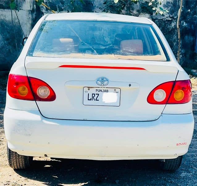 Toyota Corolla 2.0 D 2004 15