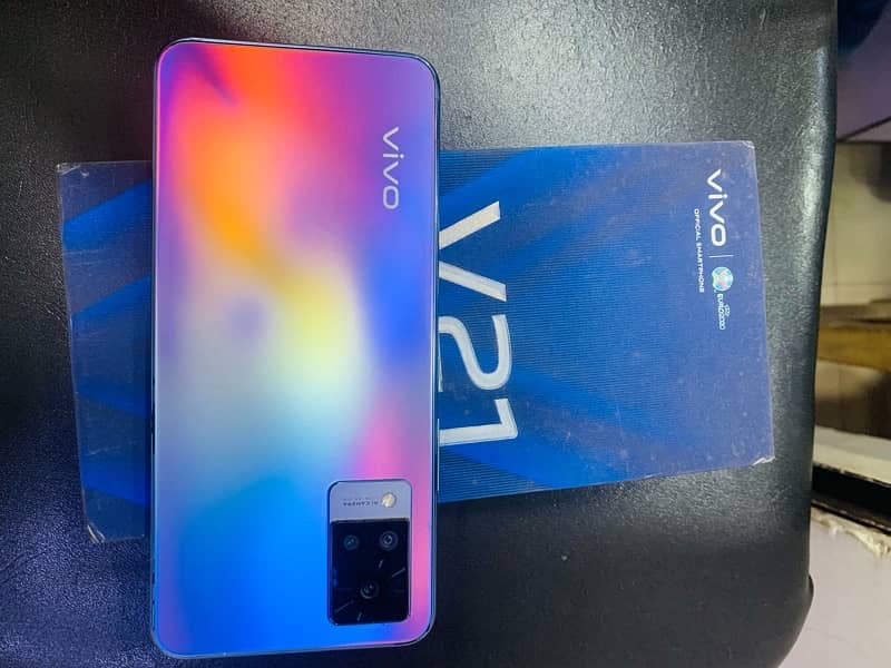 VIVO V21 8-128 with complete box 2