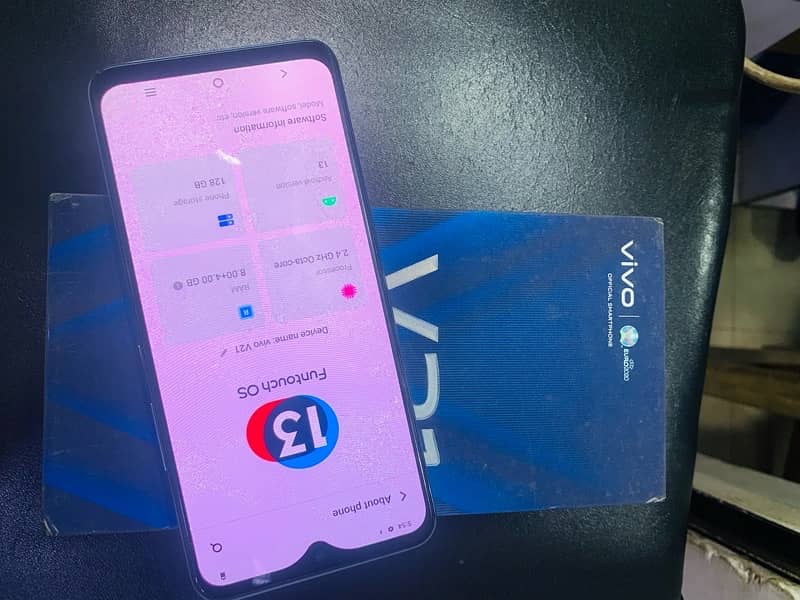 VIVO V21 8-128 with complete box 6