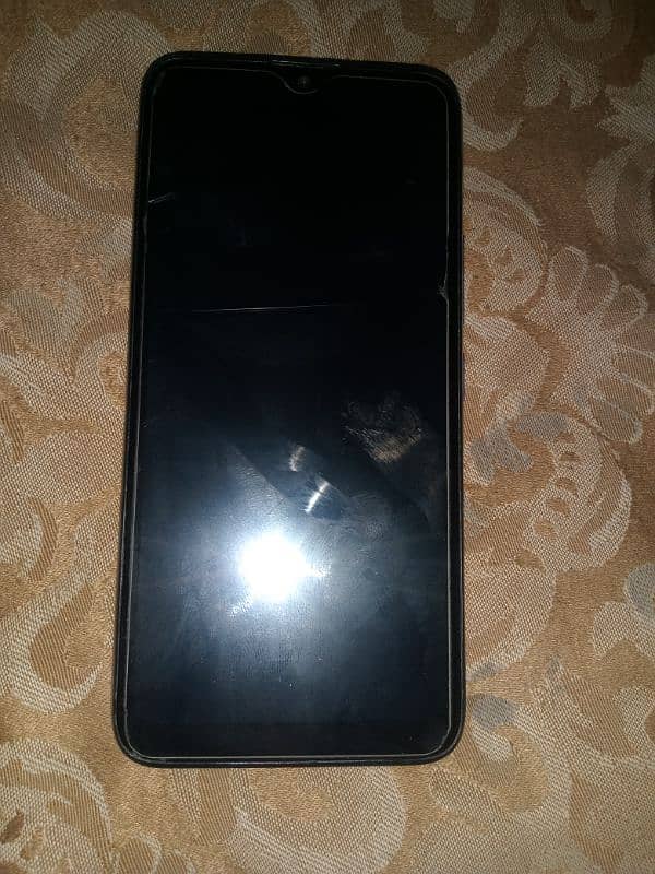 itel mobile a48 with used in good condition and damage hand free space 1