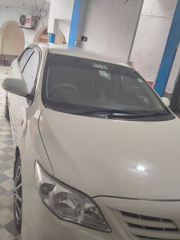 Toyota Corolla altis 2012 1