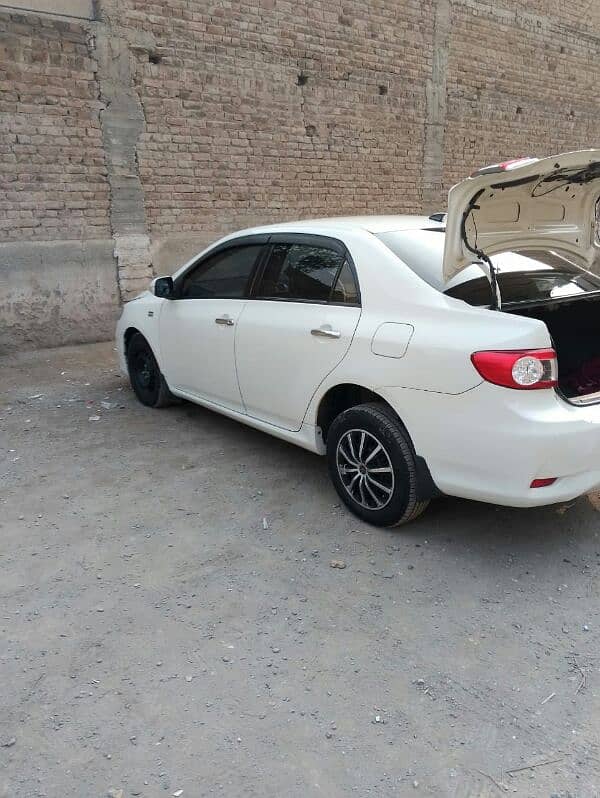 Toyota Corolla altis 2012 15