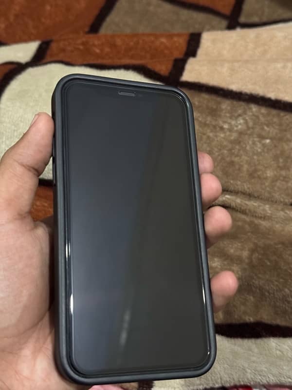 IPHONE 11 pro sim working 2