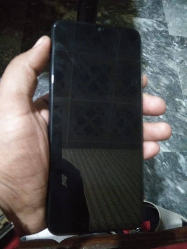 Infinix hot 10i 4/128 p65 gaming processer condition 10/9 3