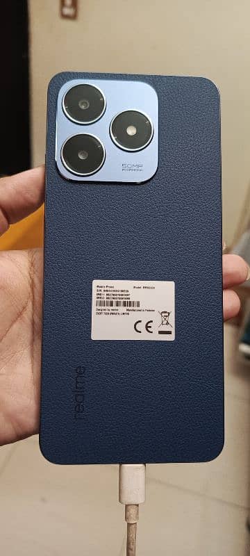 Realme C63 0