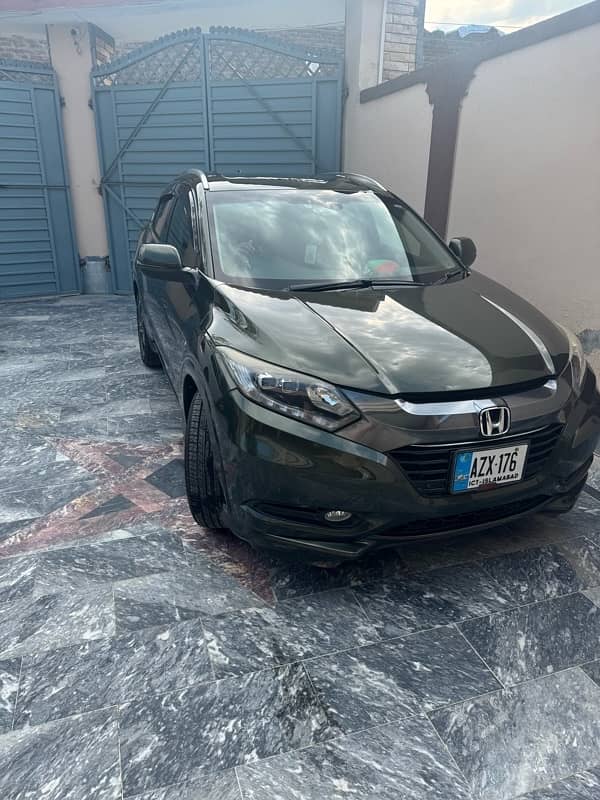 Honda Vezel 2015 1