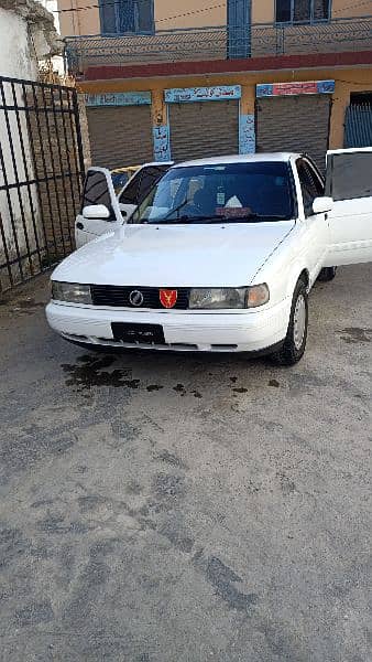 Nissan Sunny 1990 1