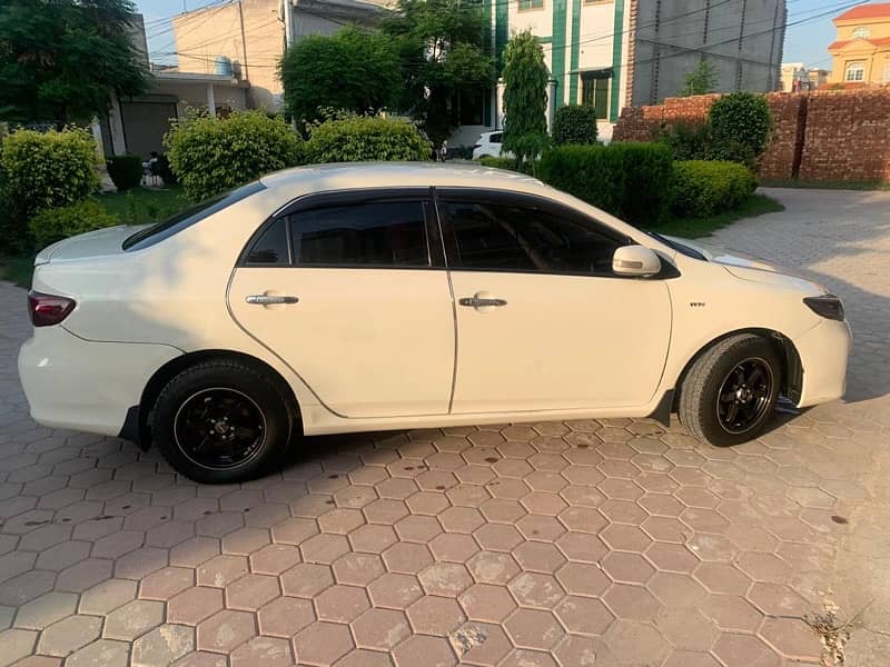 Toyota Corolla XLI converted to GLI 2012 3